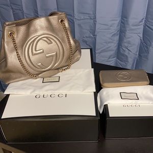 Authentic Gucci Soho Bronze Leather Crossbody Bag with matching Wallet